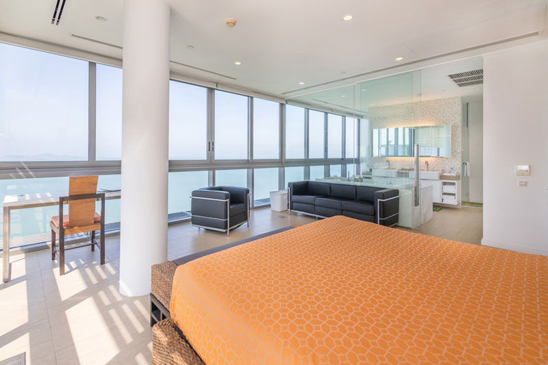 ห้องนอนใหญ่พร้อมวิวพาโนราม่า